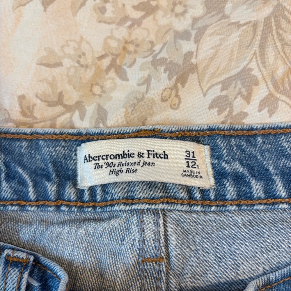 Abercrombie & Fitch Light Blue Denim High-Rise Jeans